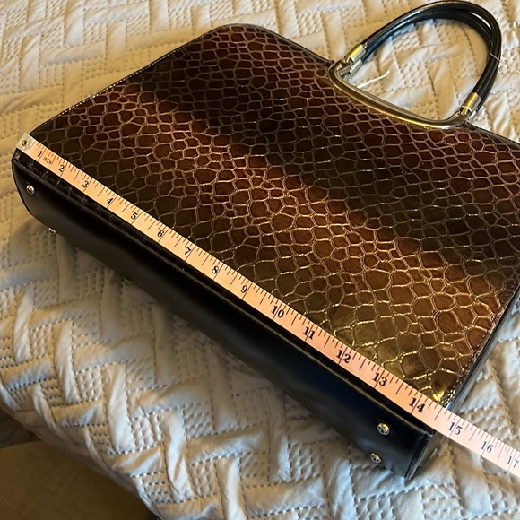 20) Princess Florence Purse - Picture 11 of 12